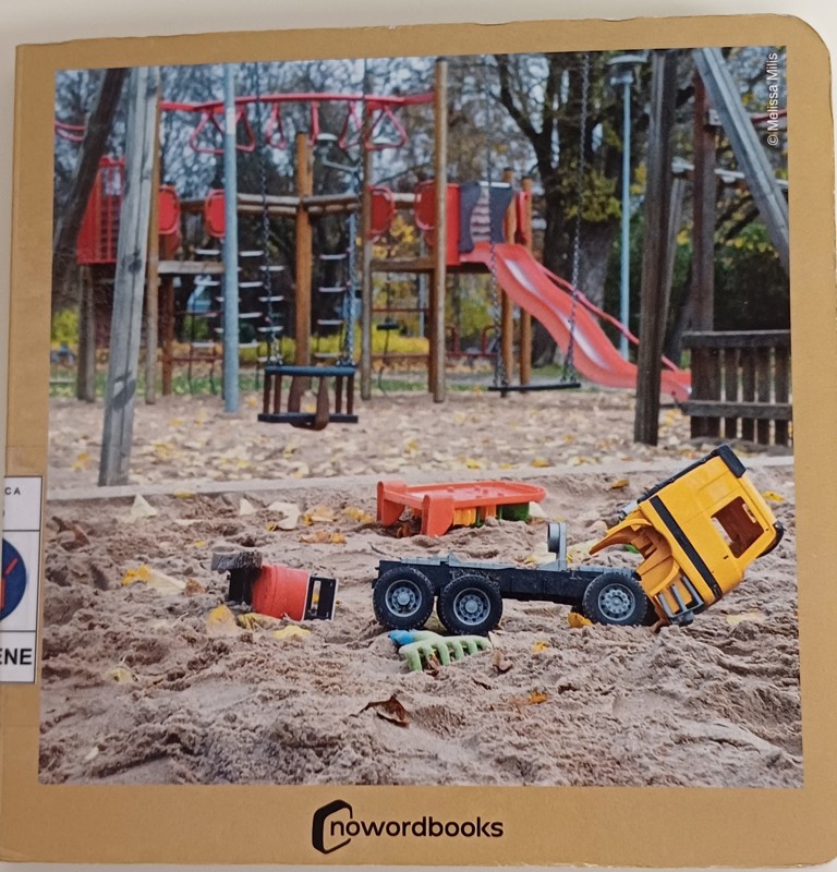copertina En el Parque, Al Parc, No Parque, Parkean, In the Park, Dans le Parc, Im Park, Nel Parco, No Parque, στο πάρκο, В парке